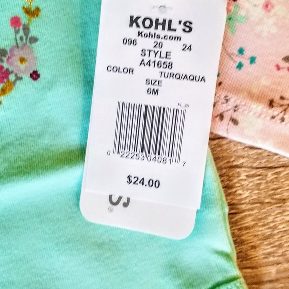 NWT Carter's Onesies Set - Picture 3 of 5